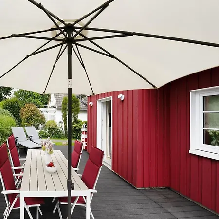 Hummelweg 5 * Groemitz