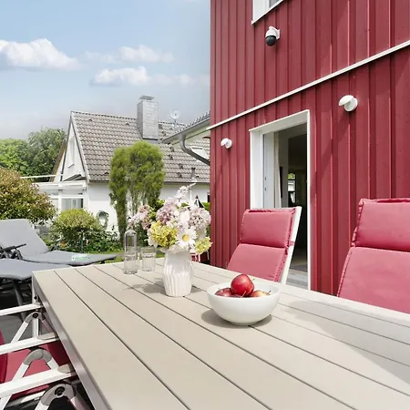 Holiday home Hummelweg 5 *